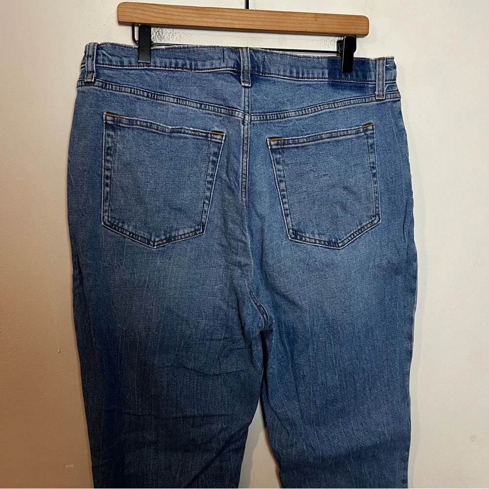 ABERCROMBIE- Curve Love Ultra High Rise 90s Slim Straight Jean Denim Blue - Picture 5 of 8